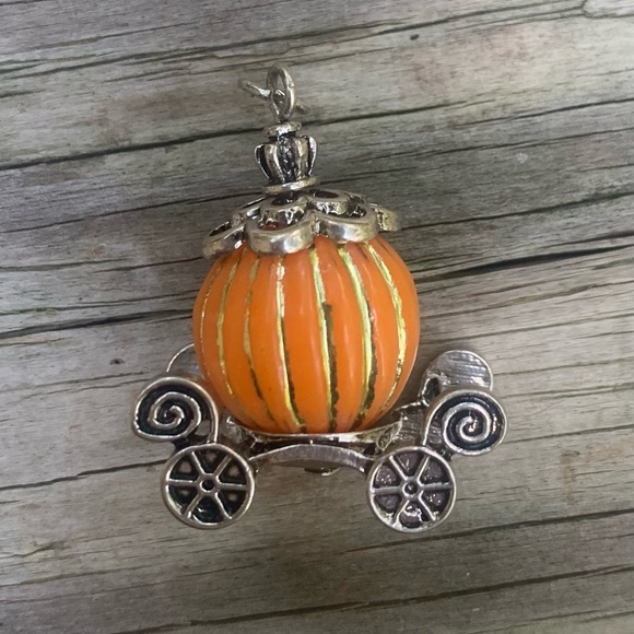Pumpkin Cinderella Carriage. free SS chain or black leather cord. - Picture 7 of 7